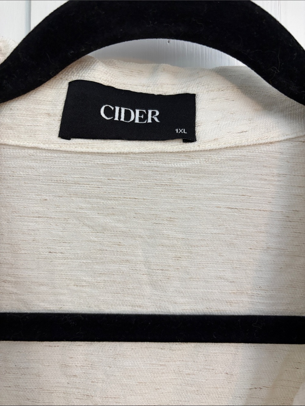 Linen blend button down - Picture 2 of 4